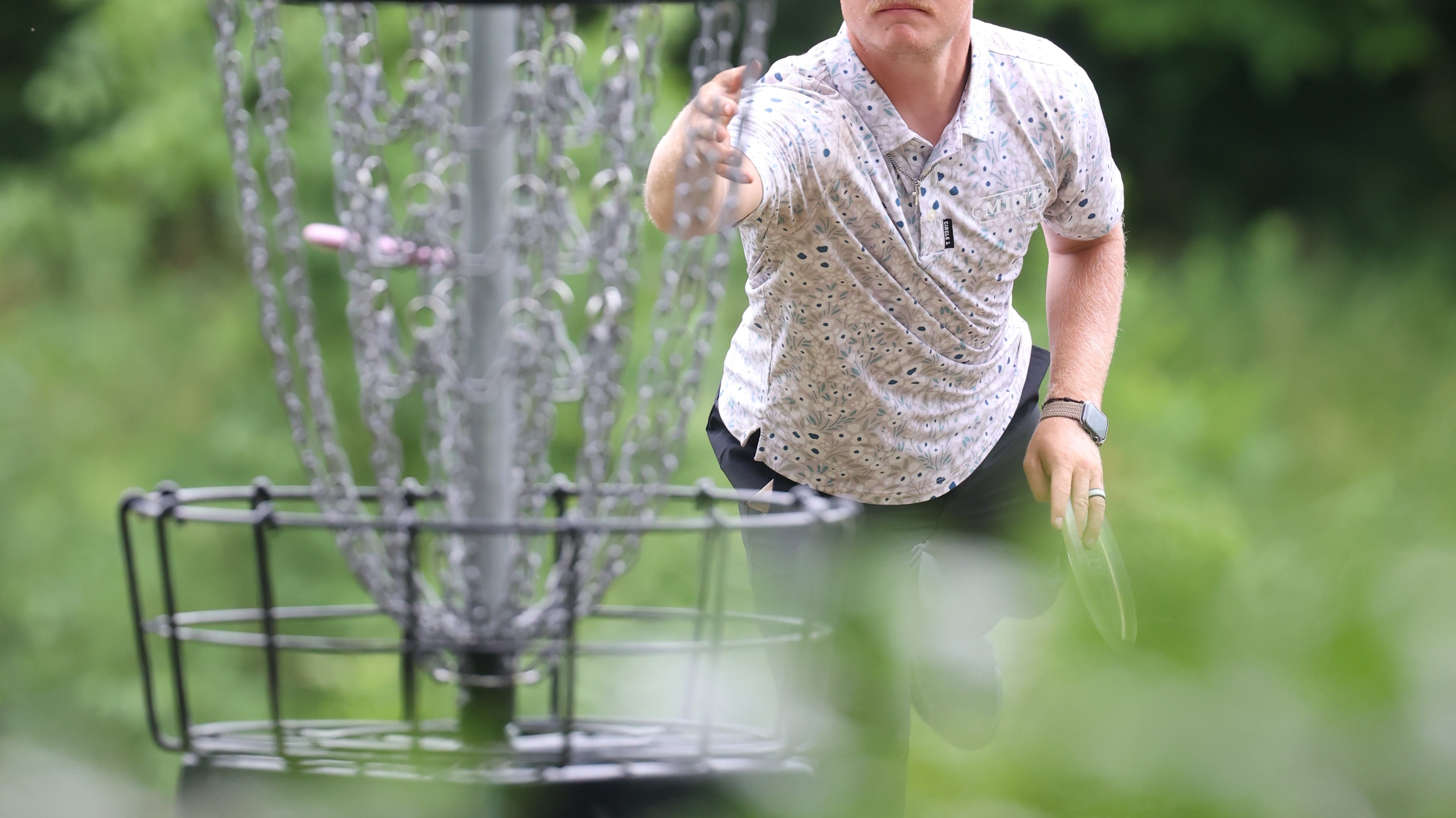 Best Disc Golf Gifts Under $25 – Perfect Presents for Any Player