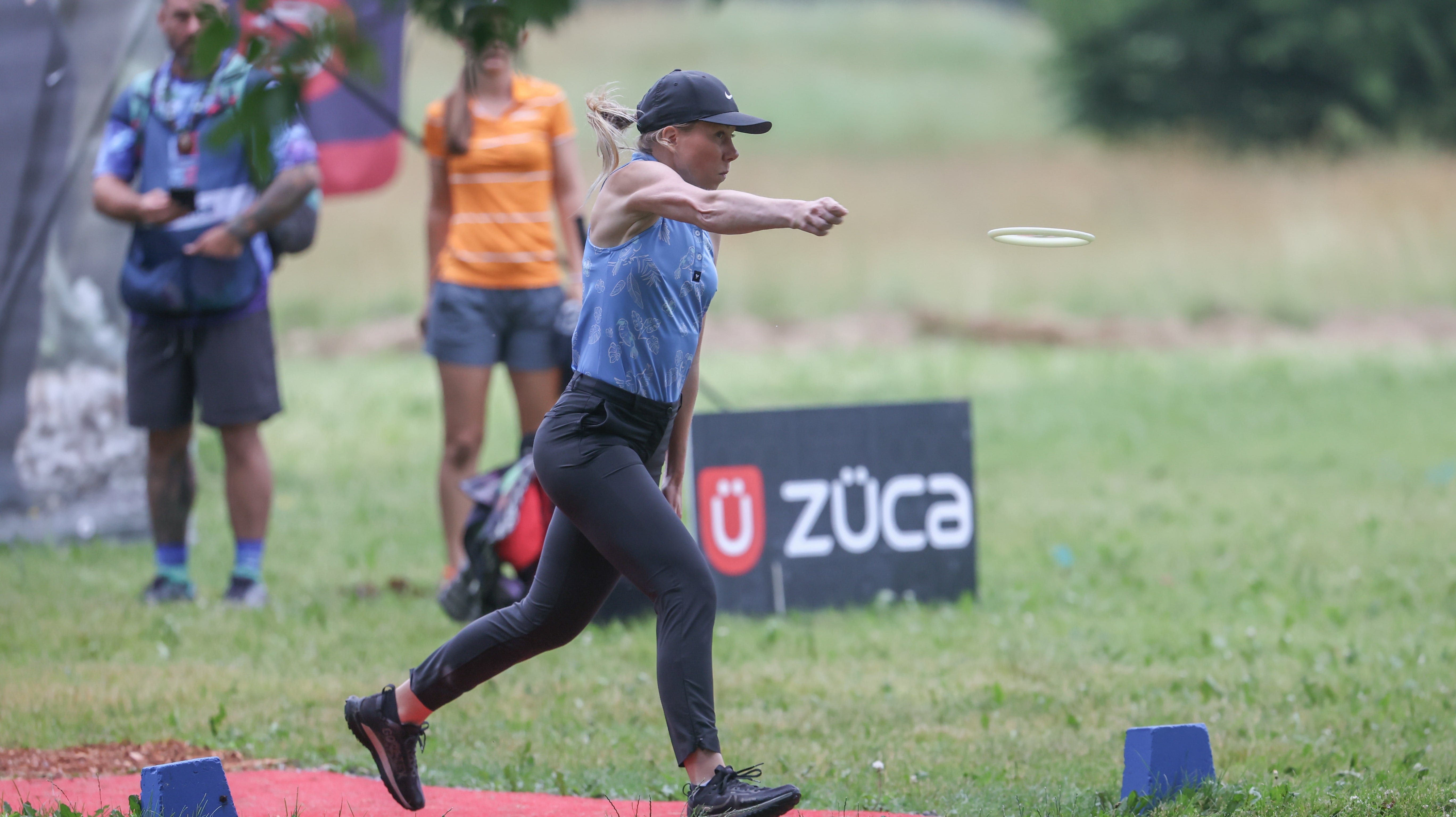 How to Organize Your Disc Golf Bag