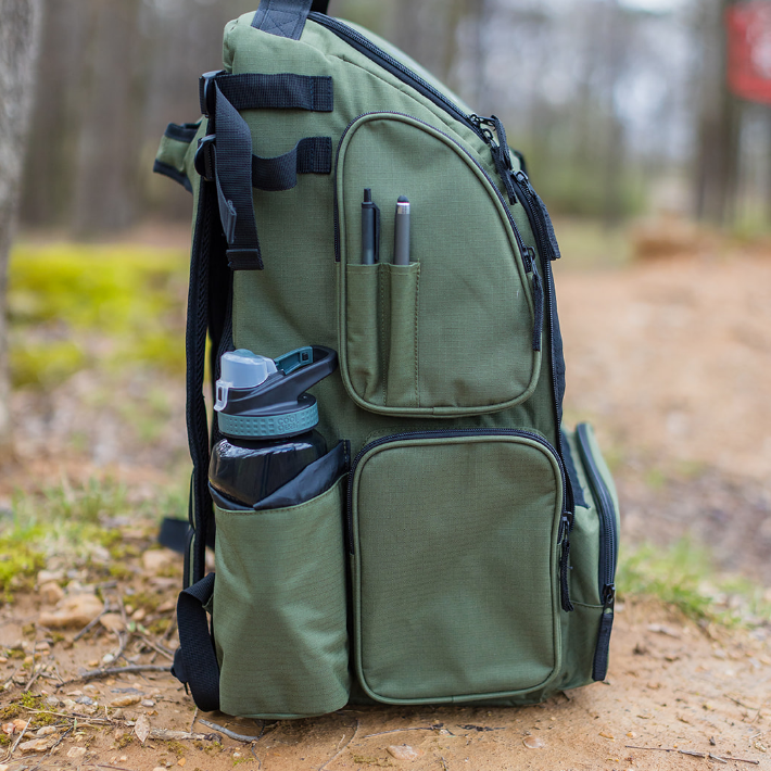 Discology Disc Golf IZZO Bag - Disc Golf Backpack - 26+ Disc Capacity - Large Storage Capacity - Durable, Water and Tear Resistant - Gotta Go Gotta Throw