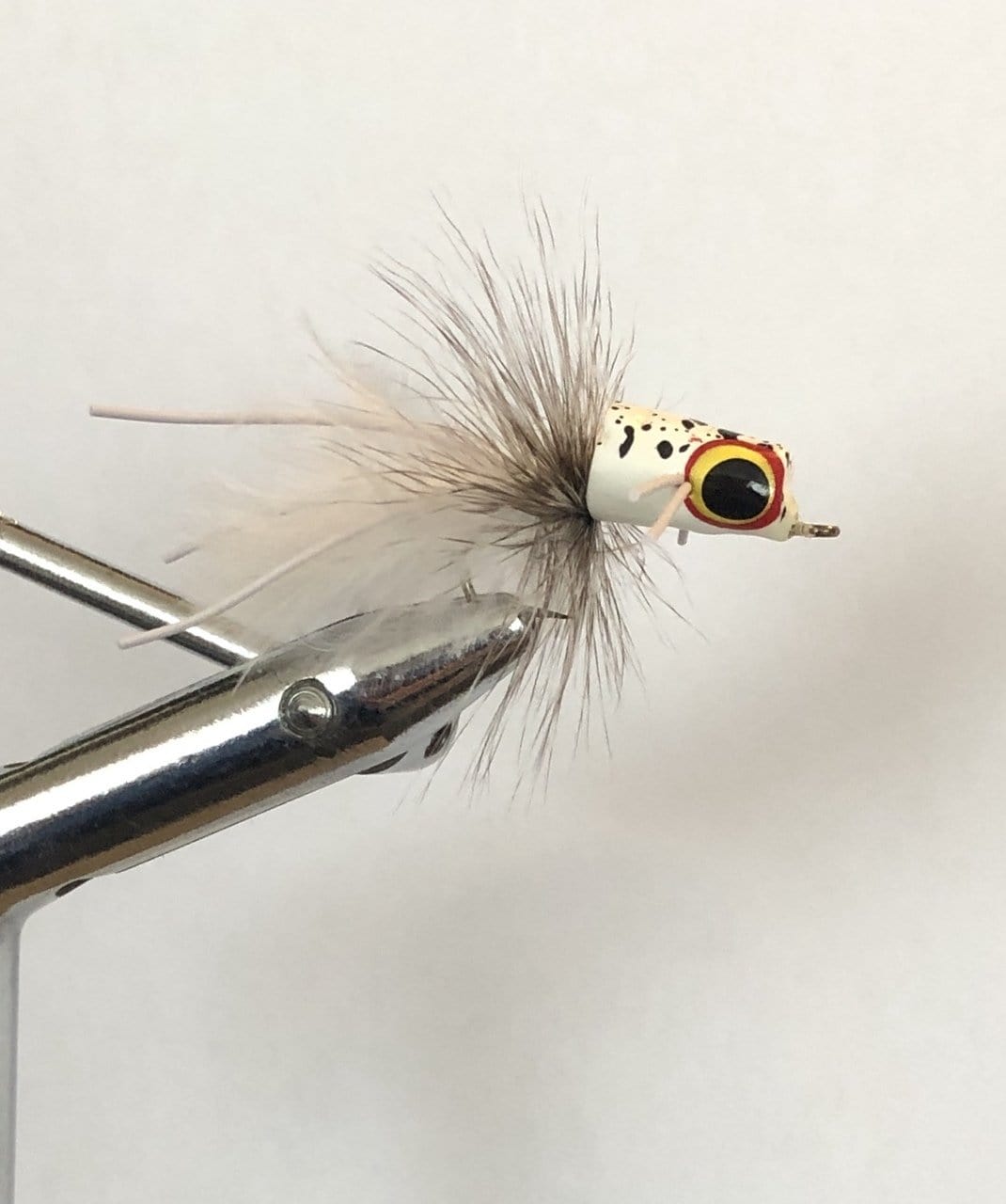 Wild Water Fly Fishing White Snub Nose Slider Popper, Size 8, Qty. 4