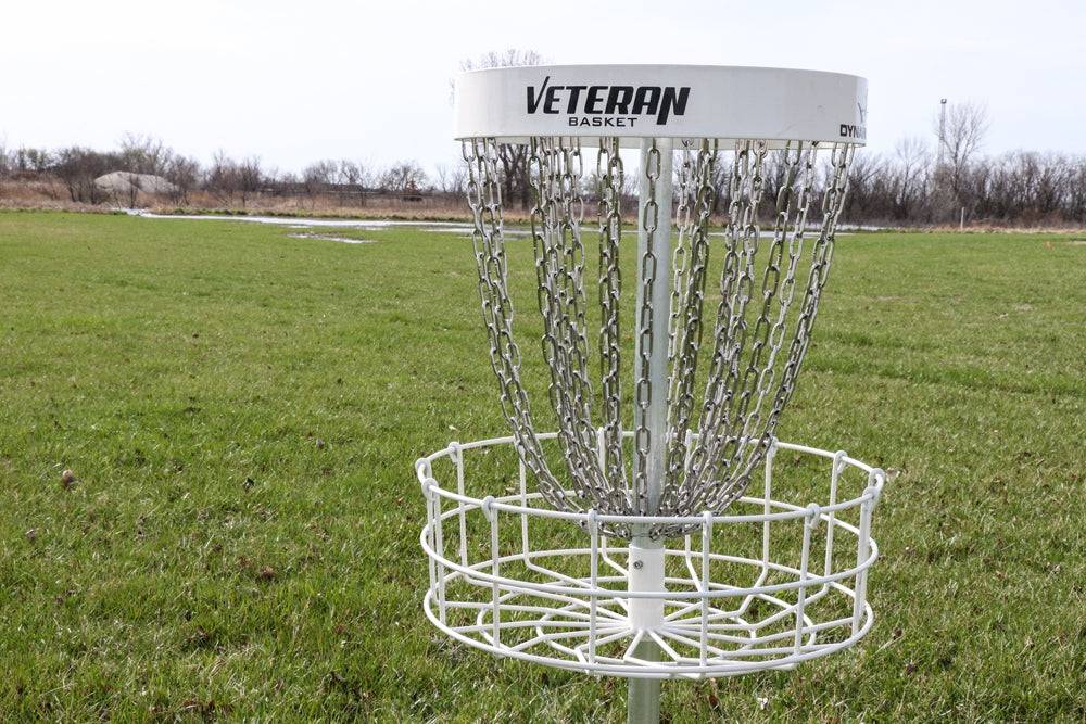 Dynamic Discs Basket Dynamic Discs Veteran 28-Chain Disc Golf Basket