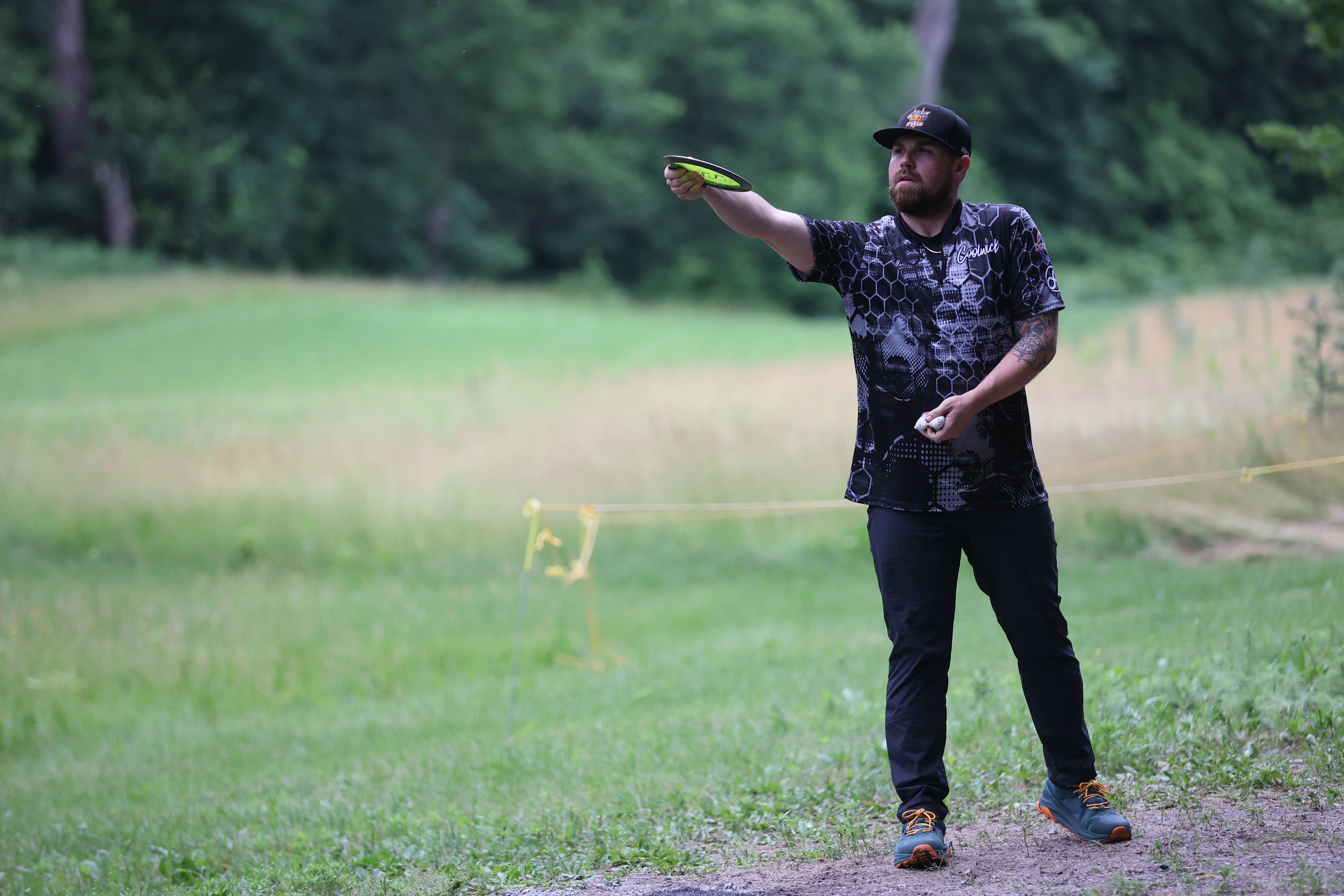 Best Disc Golf Gifts Under $30 – Awesome Presents for Any Player